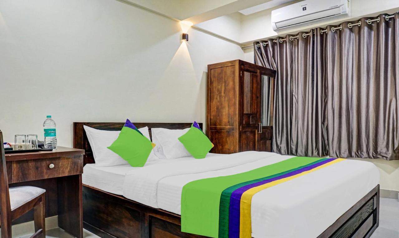 Treebo Tulip Hotel Pune Exterior foto